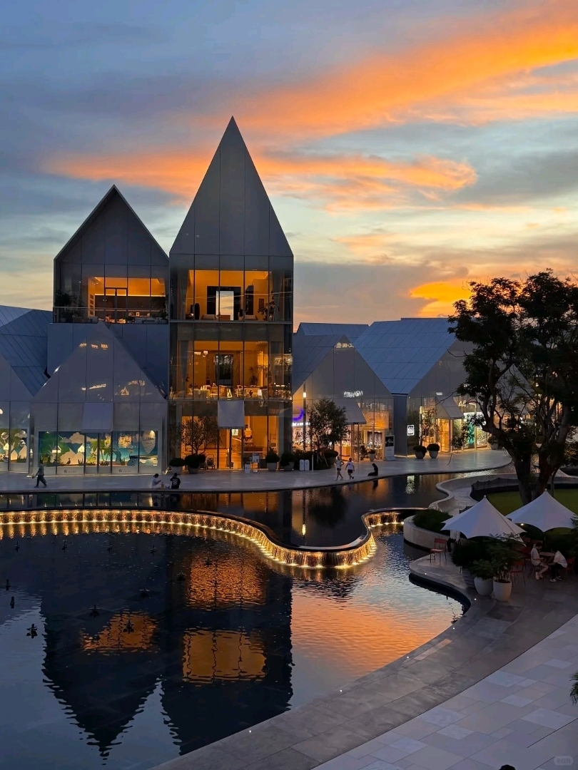 Nobody Told Me Dongguan Was This Gorgeous Ahhhh!