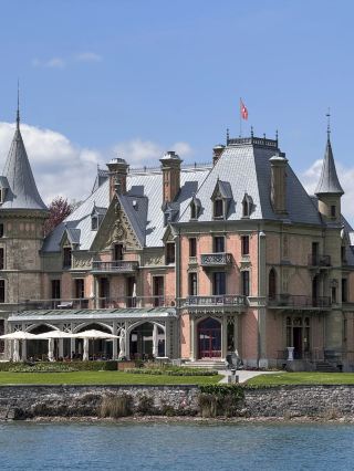 Your essential guide to an 11-day European multi-country tour is here