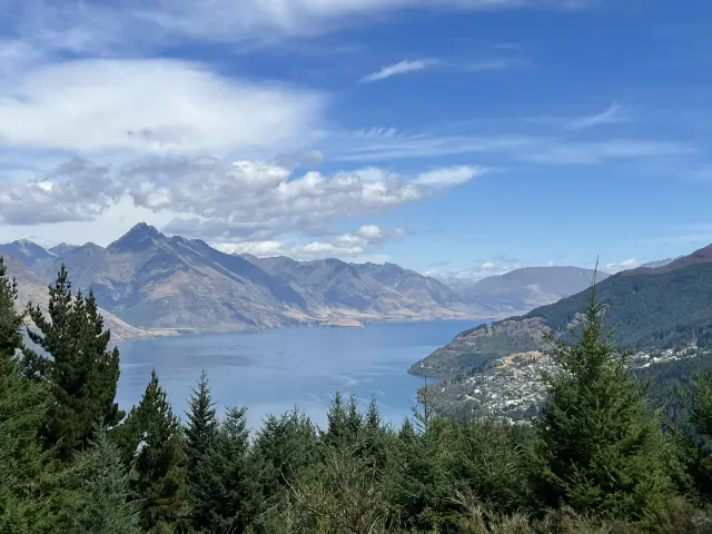 紐西蘭🇳🇿皇后鎮必爬的山｜Queenstown Hill Walking Track