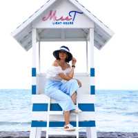 Miss T Cafe & Restaurant คาเฟ่สุดชิคริมทะเลหัวหิน