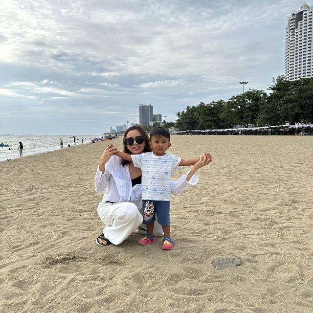 เที่ยวทะเลพัทยากันเถอะ !!