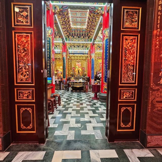 วัดสวย เมืองเกาสง
