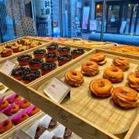 這家充滿設計感的冬甩cafe｜koedonuts