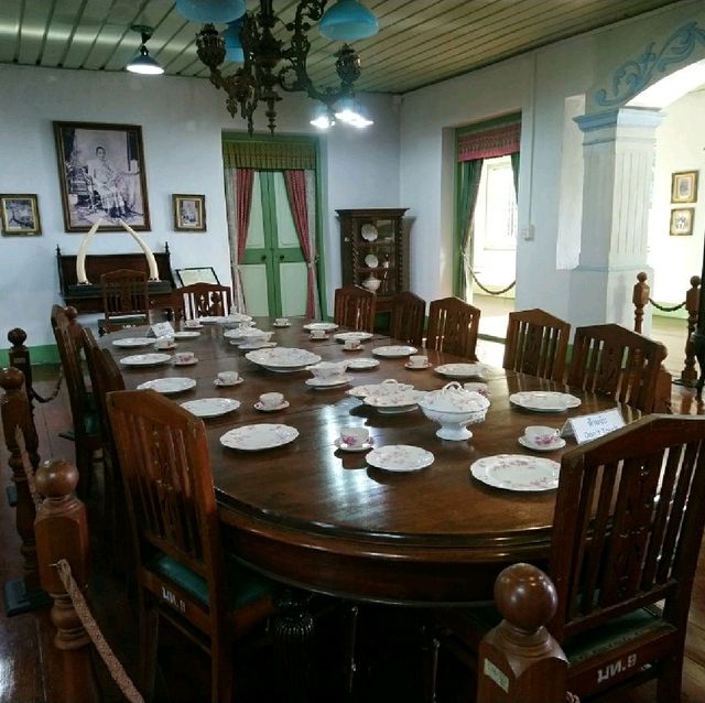 ชมเครื่องเรือน @คุ้มเจ้าหลวง