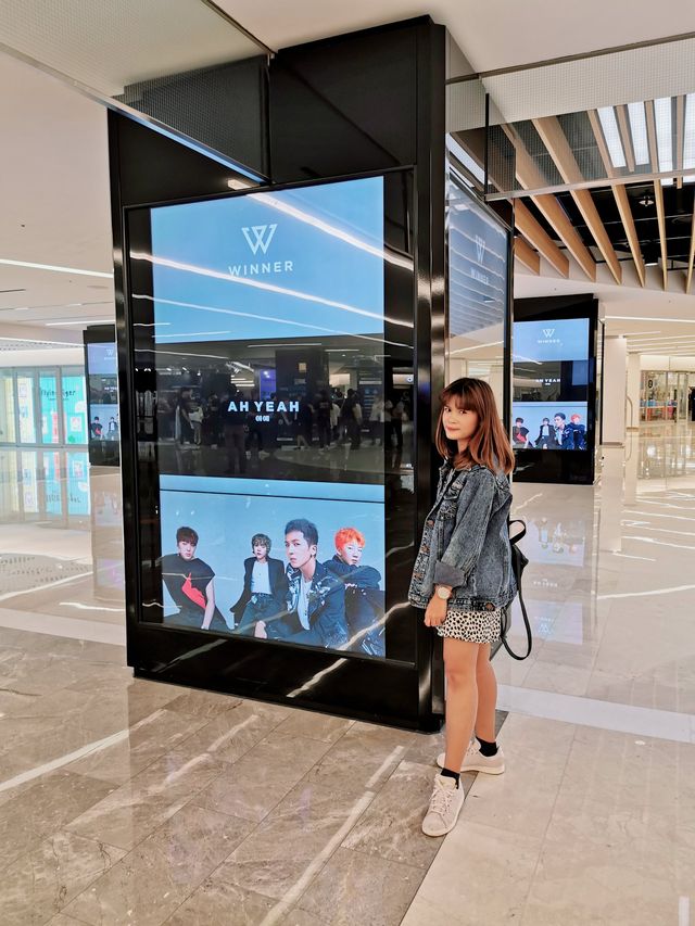 Library Starfield & SM TOWN coex atrium 