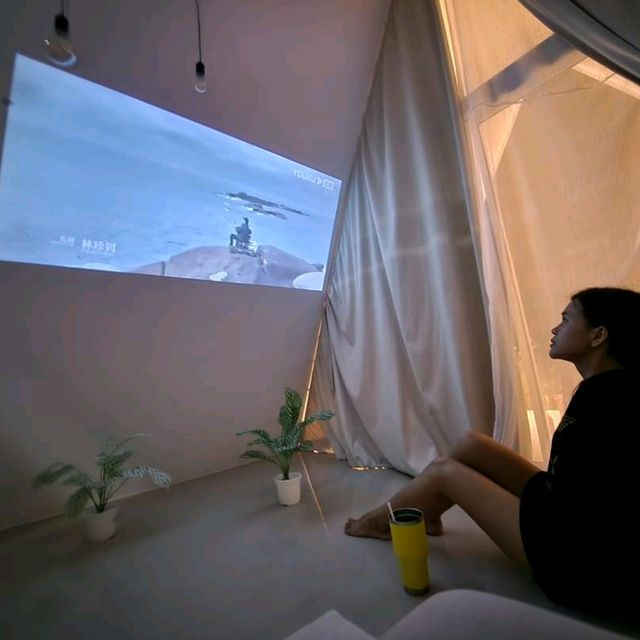 พิกัดที่พักฮิลใจ Us and Ours Cafe' and bed | อุทัยธานี