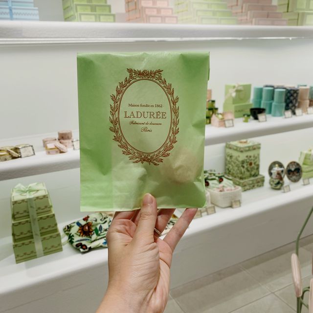 Laduree @Kansai International Airport 