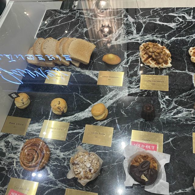 แวะทานขนมอร่อยๆที่ James Boulãngerie at Iconsiam