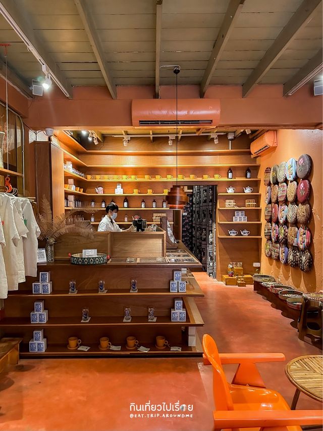 Citizen Tea Canteen ร้านชาที่ซ่อนตัวอยู่ในตลาดน้อย
