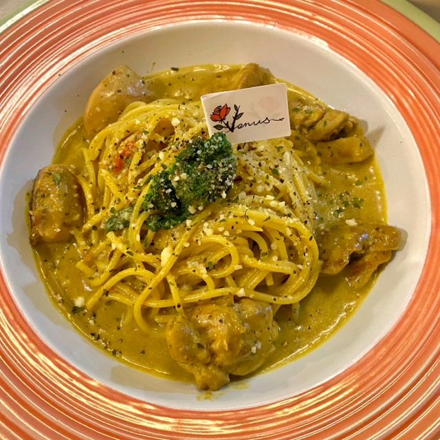 高雄林泉街美食分享~維納斯義式餐廳 烹飪料理技術高 調味適當 價格合理 好吃有特色