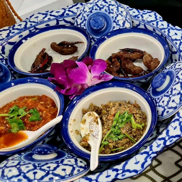 เที่ยวเวียงจันทน์ ดื่มด่ำบรรยากาศ rooftop bar ชมวิวแม่น้ำโขง