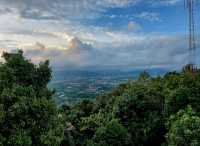 ชมวิวทะเลแบบพาโนรามา @ หอชมวิวเขาขาด ภูเก็ต