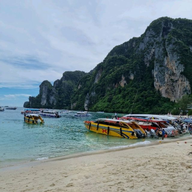 Escape To The Unbelievable Paradise Krabi 🏖