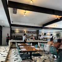 Sisterfields Cafe