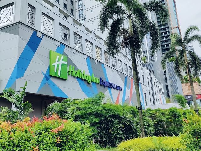Holiday Inn Express & Suites Singapore Novena, an IHG Hotel