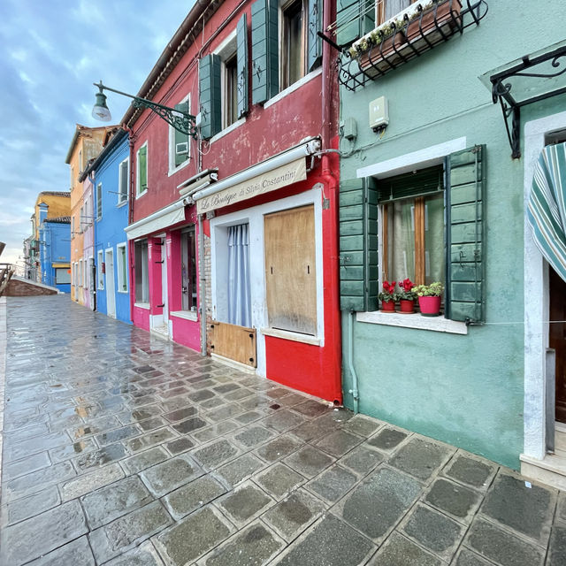 Burano perfect day trip from Venice