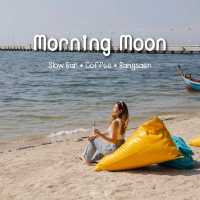 คาเฟ่สโลว์บาร์สุดชิล ริมชายหาดบางแสน