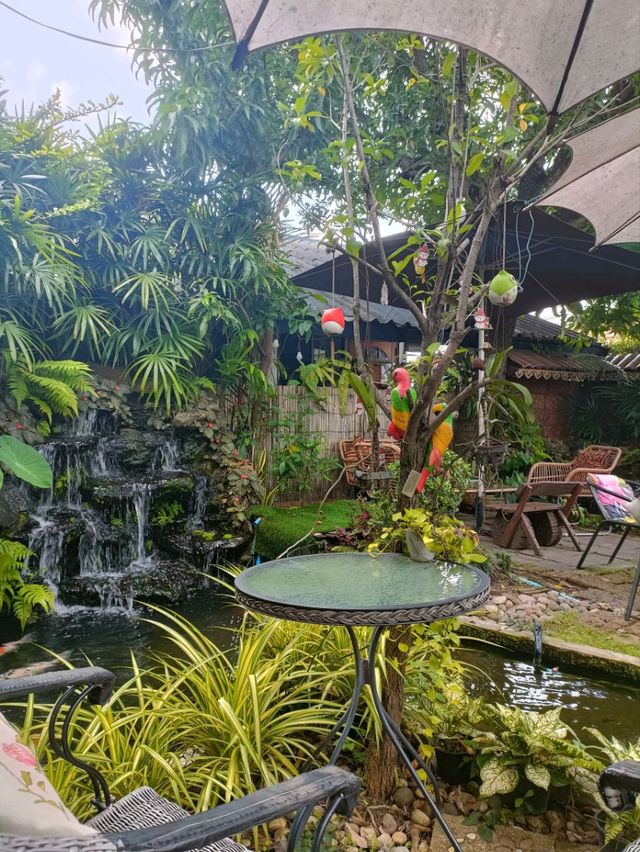 เฌอ คาเฟ่ คาเฟ่ลับในเมืองบุรีรัมย์