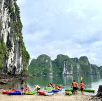🚢⚓ Cruising through Majestic Halong Bay ⚓🚢