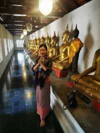 ไหว้พระพุทธชินราช  เมืองพิษณุโลก