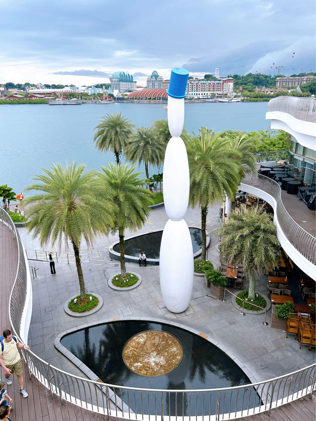 Scenic View along Harbourfront Walk 
