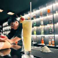 📍Euphoria Cocktail lounge
