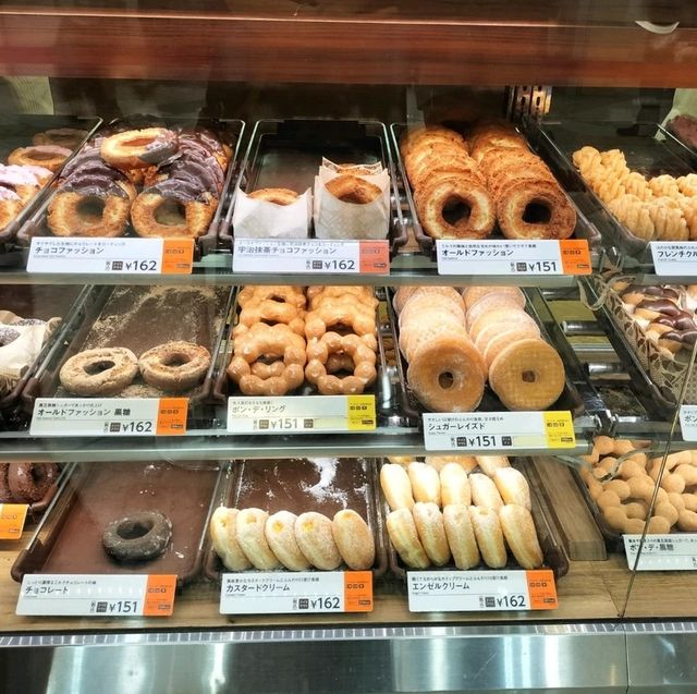 夏旅は大阪へ行こう💠美味しいドーナツも食べ歩きしちゃお！