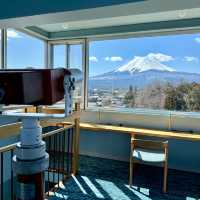【🗻富士山景私人溫泉旅館】- 豪華山景房連私人風呂，湖景、大山及富士山的景色！