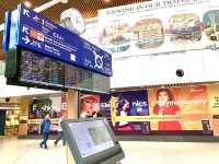 マレーシア　クアラルンプール観光　クアラルンプール国際空港の制限エリアは快適に搭乗迄過ごせるぞ！