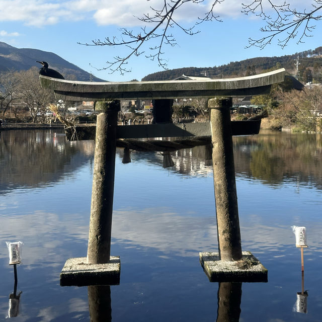 金鱗湖：湖畔神秘鳥居，由布院必遊景點