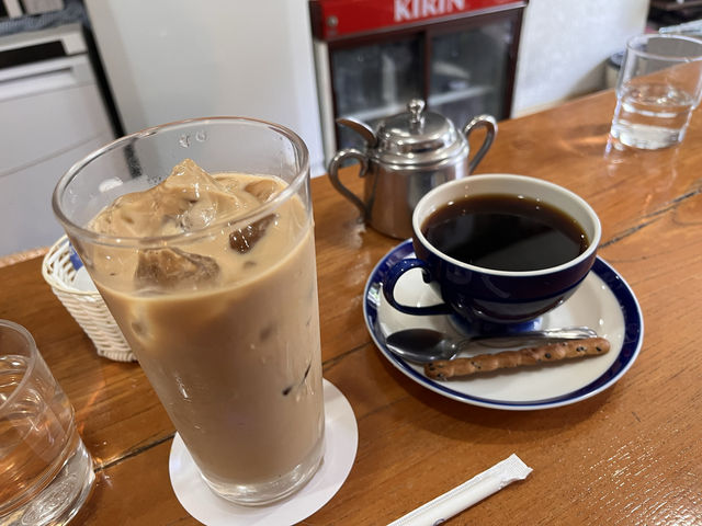 ブーゲンビリアが印象的な 喫茶店ぺぺ@下田☕️