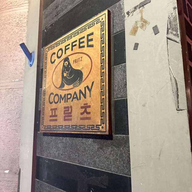 《韓国/麻浦区》現地の方にも愛されるベーカリーカフェ☕️🥖FRITZ