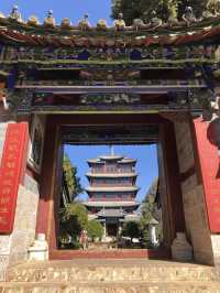 Hiking to Wangu Pavilion on Lion Hill, in Lijiang Old Town 🇨🇳