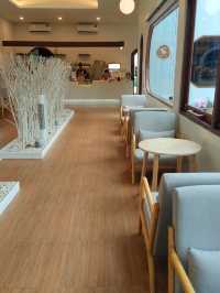 ALICE CAFE 