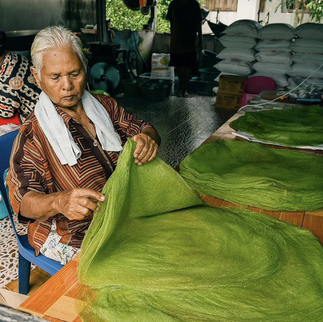 หมู่บ้านขนมลา ( หนึ่งเดียวของนครศรีธรรมราช )