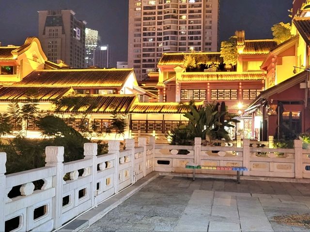 昆明｜金馬碧雞坊