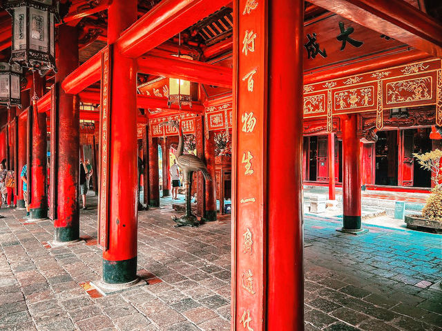 Ngoc Son Temple