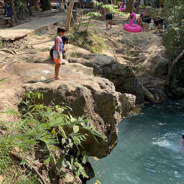 คลองน้ำใส สุราษฎร์ธานี น้ำตก