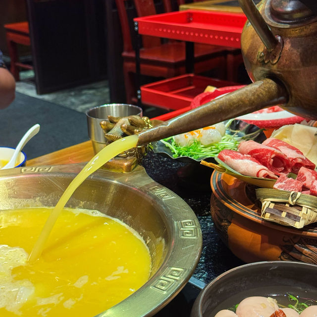 大滾友花膠雞湯冇得輸