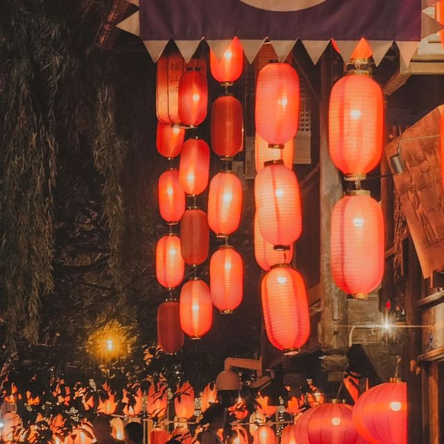 Jinli Street โคมไฟสีแดงตลอดทาง ห้ามพลาดที่เฉิงตู