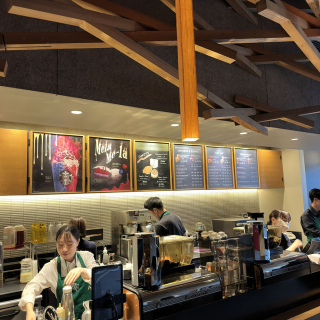 Coffee & Architecture: My Stylish Stop at Dazaifu’s Famous Starbucks!