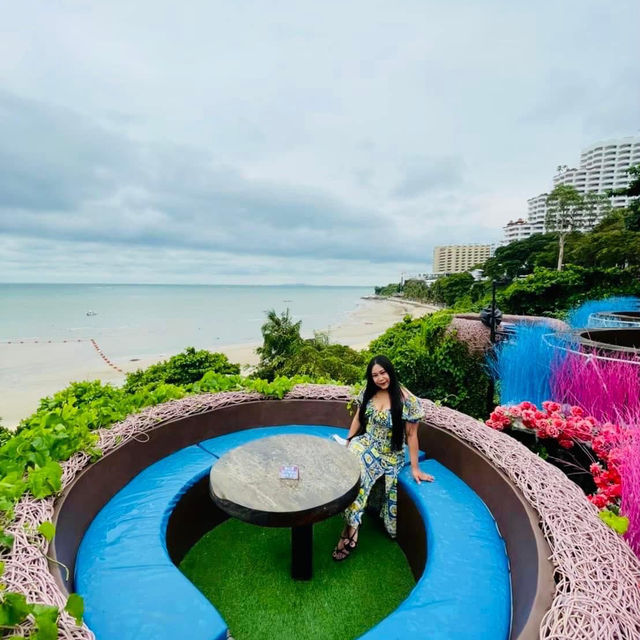 3 Mermaids Cafe & Restaurant☕️🥳