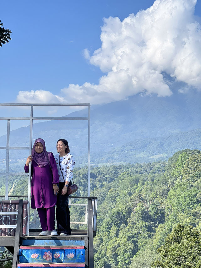 Memorable family trip to Padang, Bukittingi and Lembah Harau