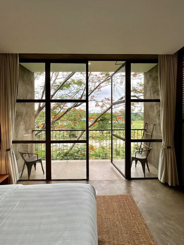อินจันทรี ดูภู 🛖🌿 | ที่พักกลางเมืองกาญจนบุรี