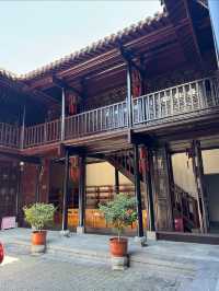 李鸿章故居 (Li Hongzhang Former Residence): A Glimpse into History