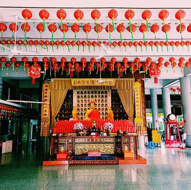 泰國合艾著名華人文化寺廟景點:庆寿寺，適合祈福打卡拍照📸