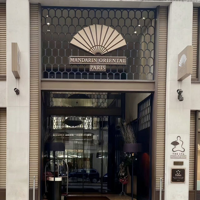 Parisian Dreams Come True! My Glamorous Escape at Mandarin Oriental Paris