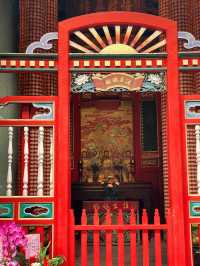 ขอพรแบบปังๆ ที่วัดหลงซาน | Longshan Temple