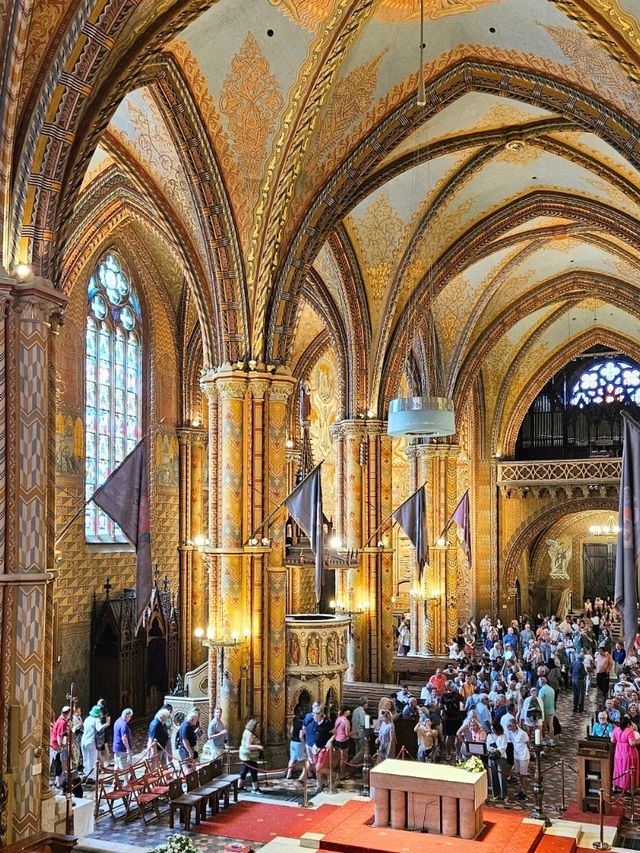 【ハンガリー／ブダペスト】14世紀建立「マーチャーシュ聖堂」⁡