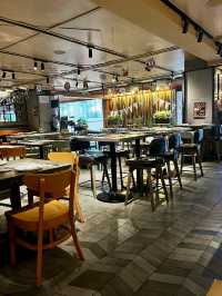 The Salted Pig Restaurant 